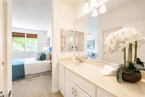 Bath - 5 Silvertide, Dana Point, CA 92629 photo 2 of 5