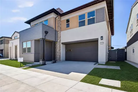 5064 Solace Dr, Rancho Mission Viejo, CA 92694