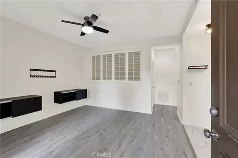 Living - 154 Gallery, Tustin, CA 92782 photo 1 of 4