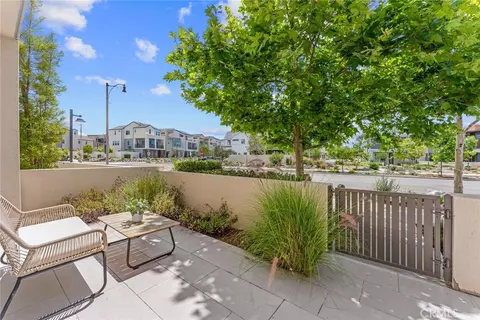 Exterior - 352 Chorus, Irvine, CA 92618 photo 8 of 11