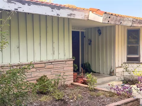 9931 Highcliff, Santa Ana, CA 92705