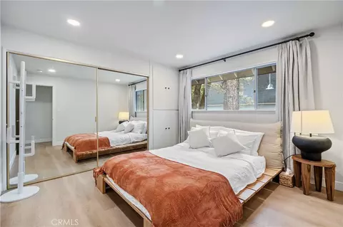 Bedroom - 41735 Comstock, Big Bear Lake, CA 92315 photo 5 of 8