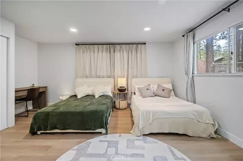 Bedroom - 41735 Comstock, Big Bear Lake, CA 92315 photo 1 of 8