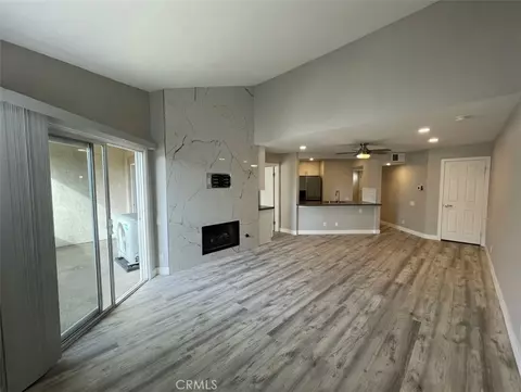 3605 E Anaheim St #420, Long Beach, CA 90804