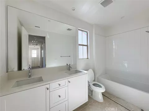 226 Maricopa, Irvine, CA 92618 photo 10