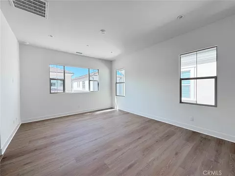 226 Maricopa, Irvine, CA 92618 photo 5