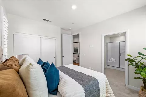 Bedroom - 236 Keeper Dr, Irvine, CA 92618 photo 2 of 9