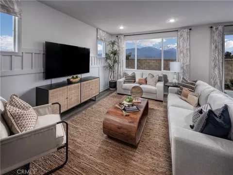 Living - 34404 Berg Dr, Beaumont, CA 92223 photo 2 of 3
