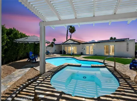 767 El Escudero, Palm Springs, CA 92262