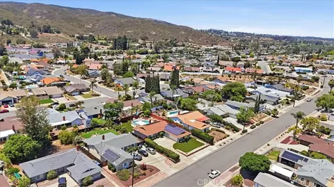 View/Area - 13148 Ridgedale, Poway, CA 92064 photo 3 of 5
