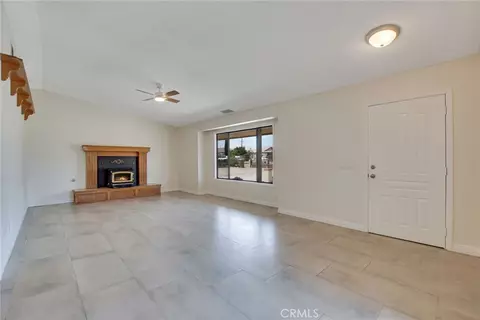 Living - 9205 9th, Hesperia, CA 92345 photo 11 of 11