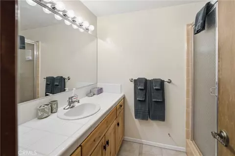 Bath - 1170 Klondike, Lake Arrowhead, CA 92352 photo 2 of 2
