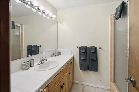 Bath - 1170 Klondike, Lake Arrowhead, CA 92352 photo 2 of 2