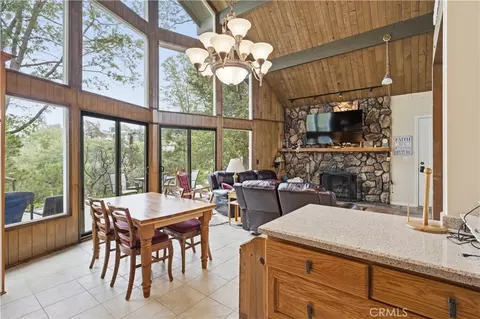 Dining - 1170 Klondike, Lake Arrowhead, CA 92352 photo 1 of 1