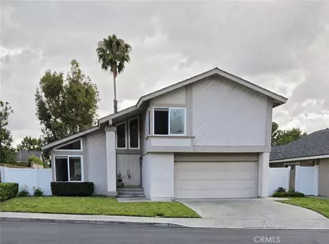 24395 Calle Pequeno, Lake Forest, CA 92630