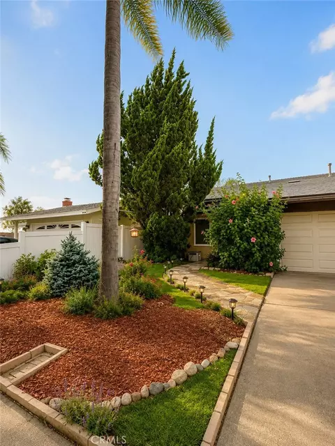 22865 Via Santa Rosa, Mission Viejo, CA 92691