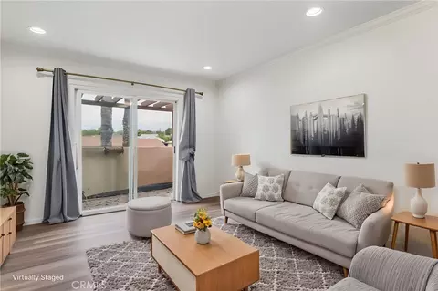 799 Gianni Dr #210, Corona, CA 92879