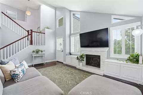 11 Shadowleaf, Irvine, CA 92614