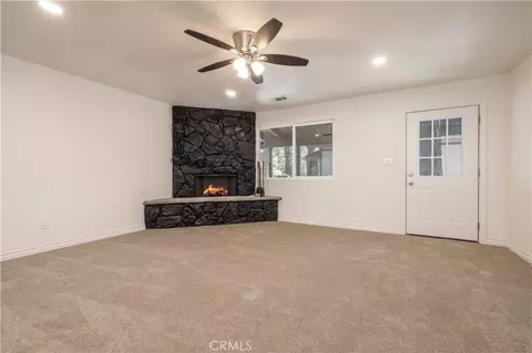 Living - 448 Victoria Ln, Sugarloaf, CA 92386 photo 3 of 3