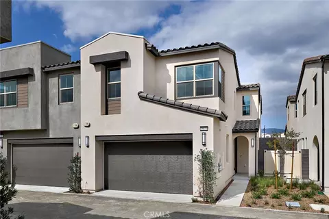 15870 Blue Copper Way, Fontana, CA 92336