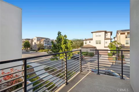 Exterior - 157 Crossover, Irvine, CA 92618 photo 5 of 28