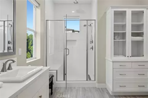 Bath - 157 Crossover, Irvine, CA 92618 photo 4 of 5