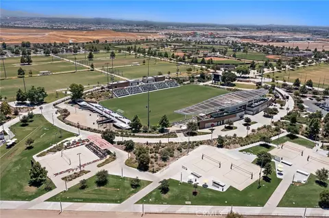 View/Area - 144 Paramount, Irvine, CA 92618 photo 6 of 8