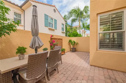 Exterior - 59 Fairymoss, Irvine, CA 92620 photo 2 of 3