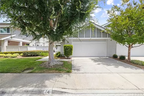14 Aldergrove, Irvine, CA 92604