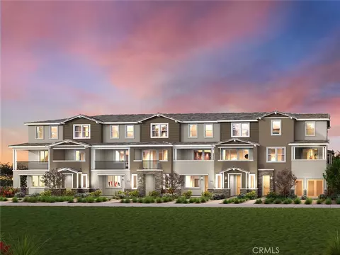 406 Lotus Dr, San Marcos, CA 92069