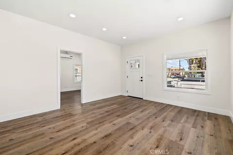 Living - 548 E 14th, Long Beach, CA 90813 photo 2 of 3