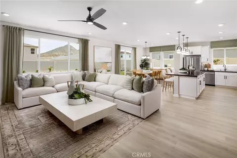 29674 Lisa Cir, Winchester, CA 92596