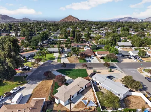 4806 Beverly Ct, Riverside, CA 92506