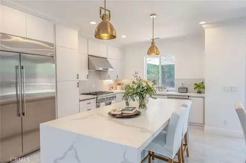 Kitchen - 15 Tether Moon Ln, Ladera Ranch, CA 92694 photo 2 of 5