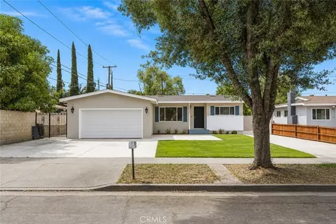 10028 Primrose Dr, Riverside, CA 92503