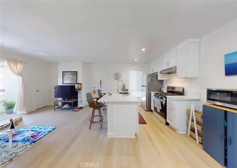 2835 S Fairview #H, Santa Ana, CA 92704