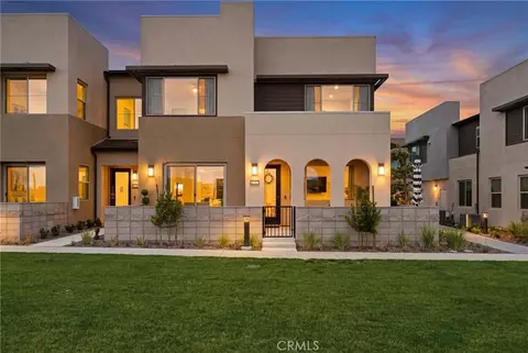 3247 E Moonstone Dr, Ontario, CA 91761