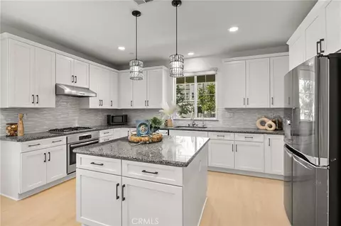 Kitchen - 128 Mongoose, Irvine, CA 92618 photo 1 of 4