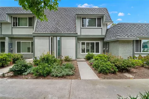 8278 Artista Dr, Huntington Beach, CA 92646