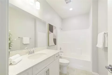Bath - 115 Neptune, Irvine, CA 92618 photo 2 of 2
