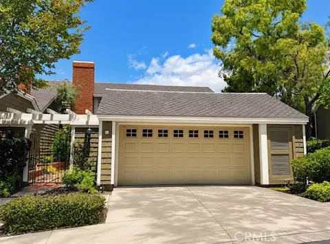 6 Canyon Rdg, Irvine, CA 92603