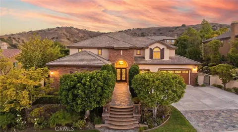 19853 Red Roan Ln, Yorba Linda, CA 92886