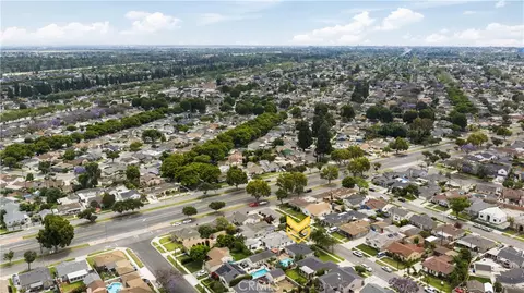 View/Area - 6541 E Walkerton, Long Beach, CA 90808 photo 4 of 6