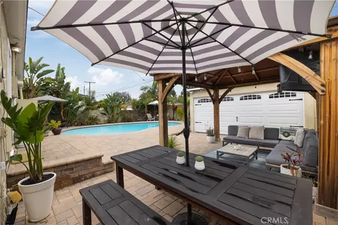 Exterior - 6541 E Walkerton, Long Beach, CA 90808 photo 6 of 12
