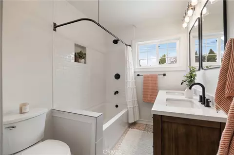 Bath - 6541 E Walkerton, Long Beach, CA 90808 photo 1 of 4