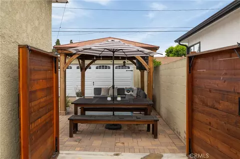 Exterior - 6541 E Walkerton, Long Beach, CA 90808 photo 12 of 12