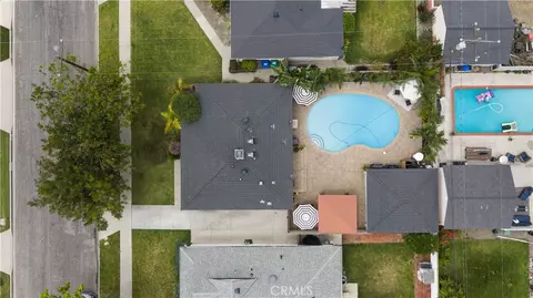 View/Area - 6541 E Walkerton, Long Beach, CA 90808 photo 3 of 6