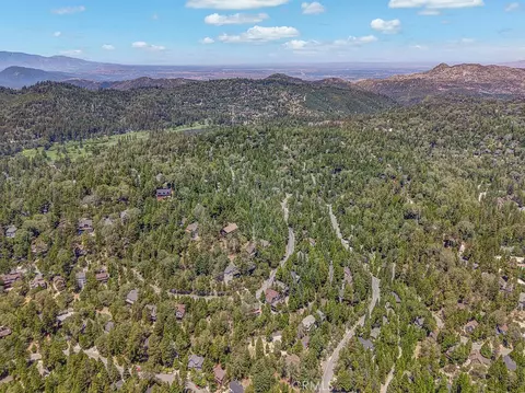 View/Area - 318 Old Toll Rd, Lake Arrowhead, CA 92352 photo 6 of 8
