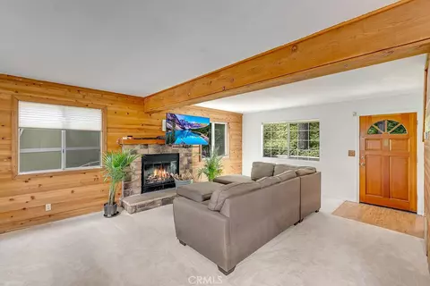 Living - 318 Old Toll Rd, Lake Arrowhead, CA 92352 photo 1 of 3
