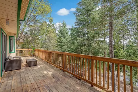 Exterior - 318 Old Toll Rd, Lake Arrowhead, CA 92352 photo 1 of 11